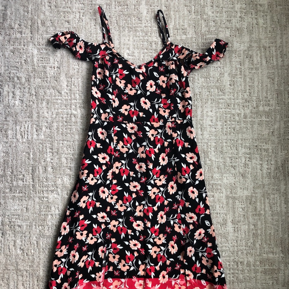 EXPRESS DRESS